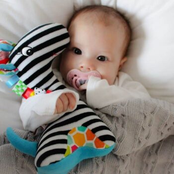 Mom´s Care Kuscheltier Zebra mit Rassel, 27 cm